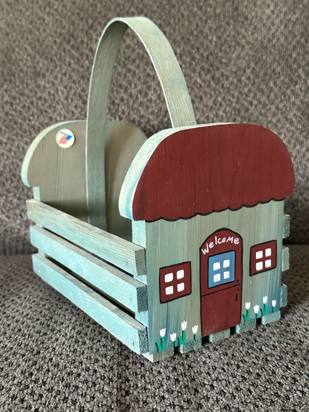 Sawmill Critters Welcome Cottage Basket